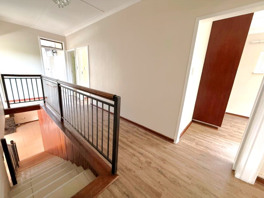 To Let 4 Bedroom Property for Rent in Dan Pienaar Free State